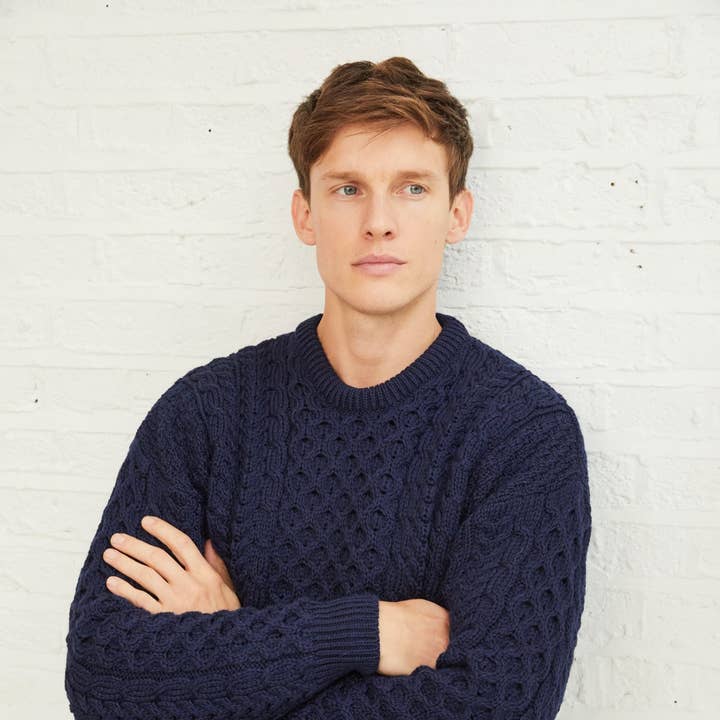 Chandail Aran Inisheer Traditional pour homme - Navy et autres tendances Résultats pour patrick mercier seul camembert en vente B2B. Retours gratuits et paiement à 60 jours sur Faire sur Faire.