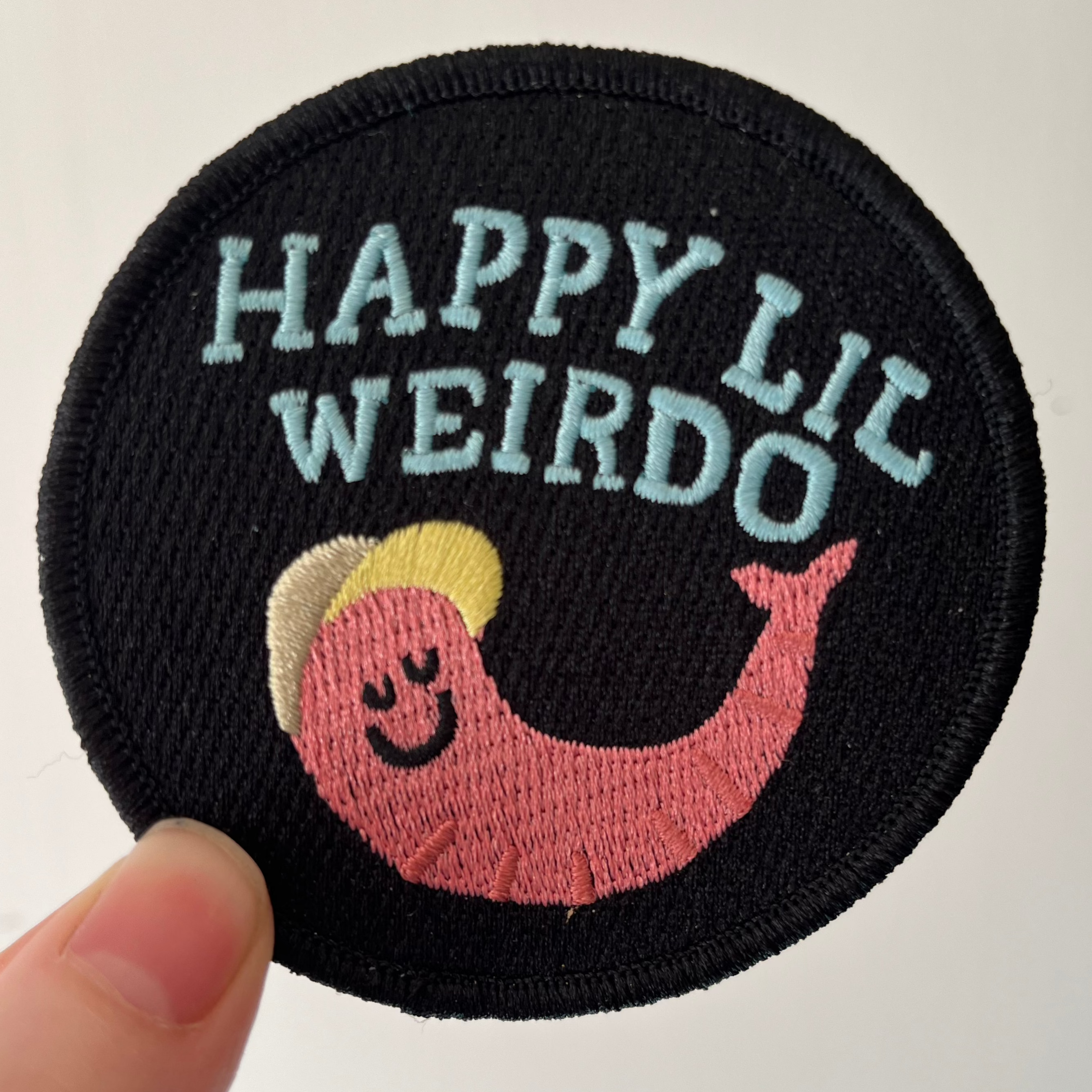 Ramona Muse Lambert - Vente Écusson - Patch brodé Happy Lil' Weirdo de 3 pouces1