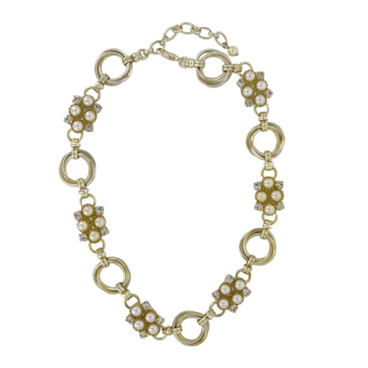 La Collana con Grappolo di Perle per la vendita all'ingrosso da parte di VICKISARGE