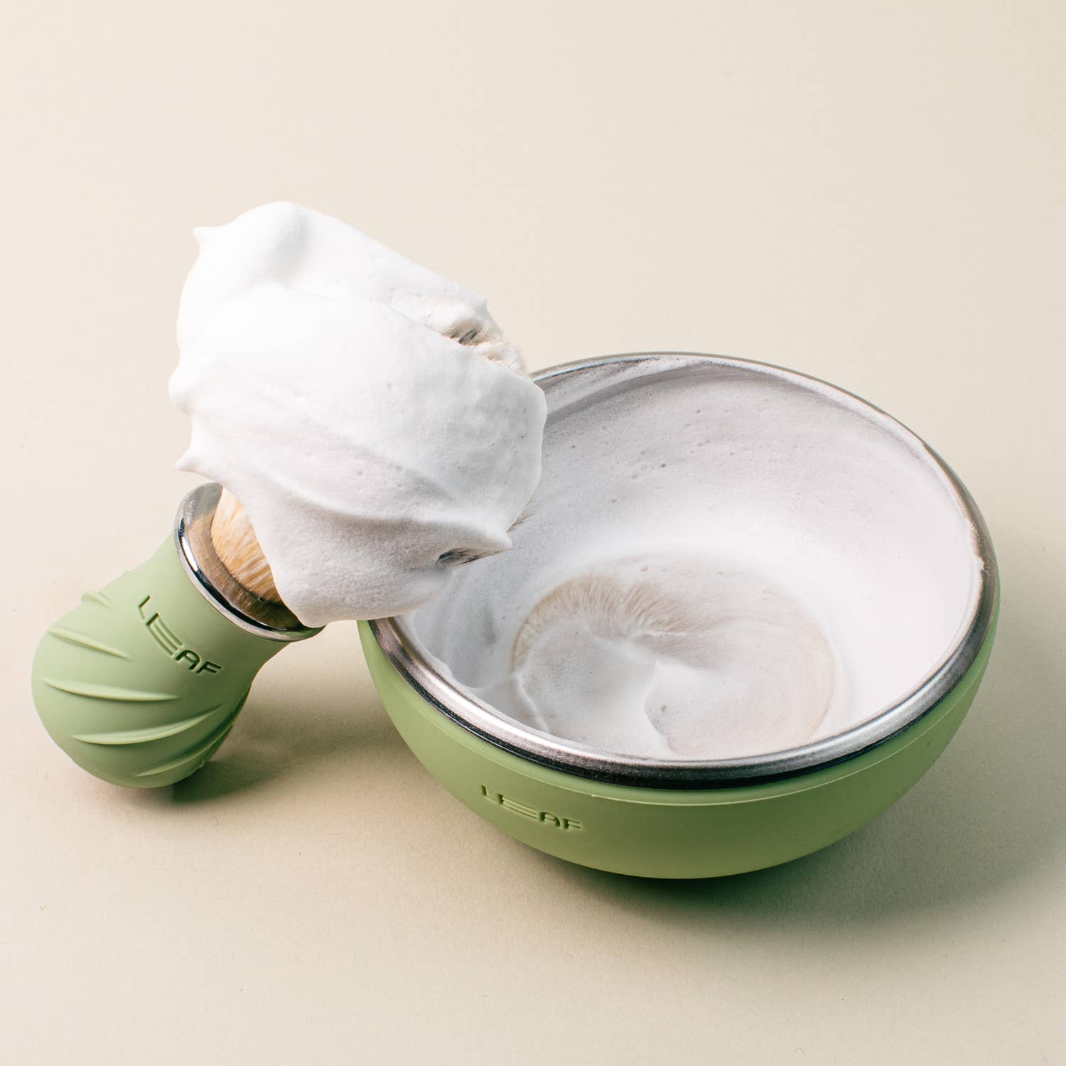 Leaf Shave - Wholesale Shaving Set/Kit - Men's - Shave Bowl & Brush Set3