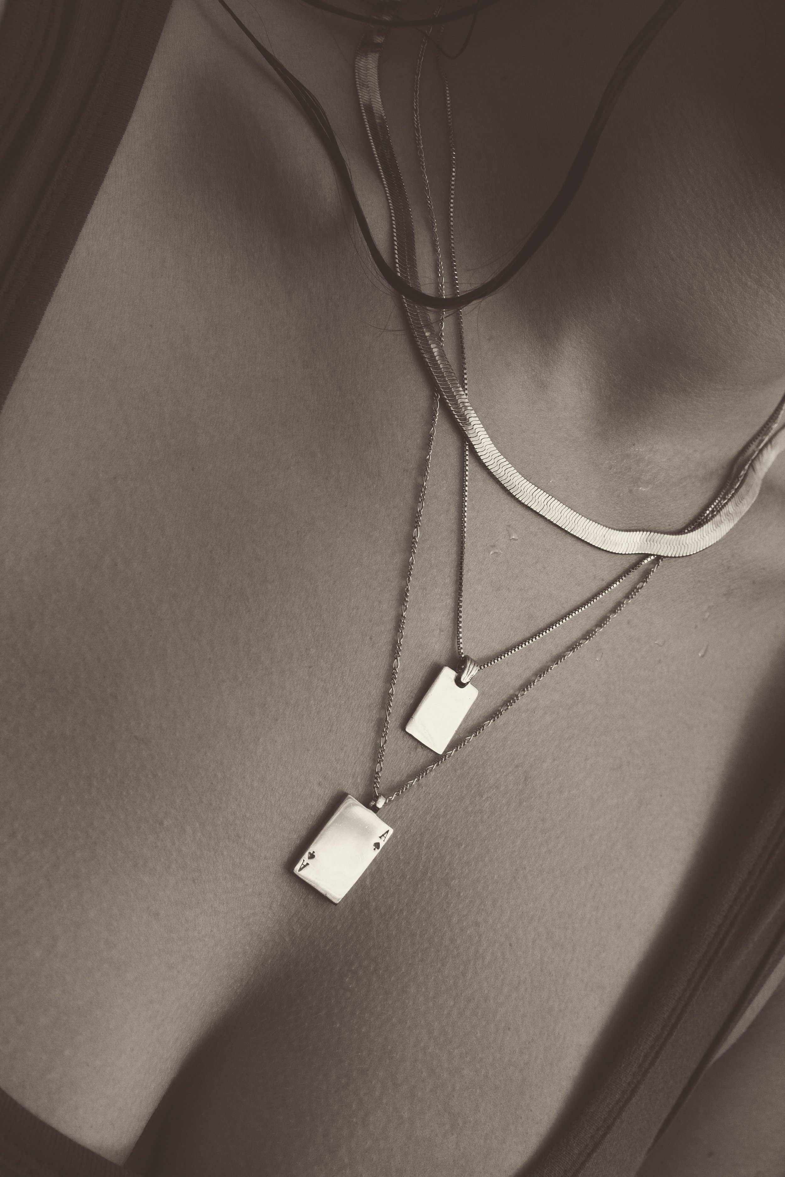 Merewif - Vendita all'ingrosso Collana con ciondolo/pendaglio - Collana asso di picche2