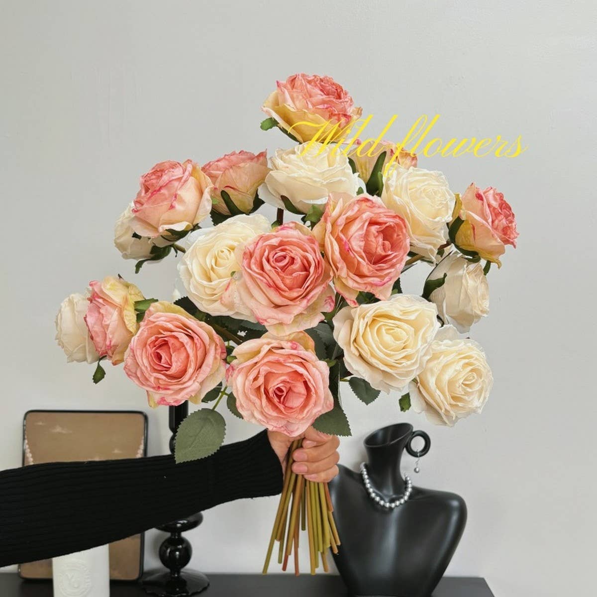 ACCITY - Wholesale Artificial Flowers - Premium Burnt Edge Rose Artificial Flower Bouquet_CWMM64695