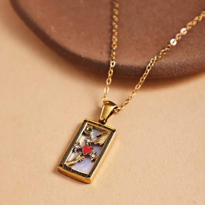 Revelari - Venta al por mayor Collares con colgantes/abalorios - Colgante Collar Tarot "Los Enamorados"2