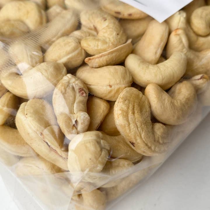 Aladdin - Wholesale Nuts - Serde | Deluxe Unsalted Cashew (Jumbo)5