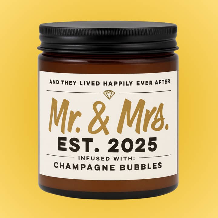 M. et Mme 2025 pour la vente par Wax &. Wit Candles