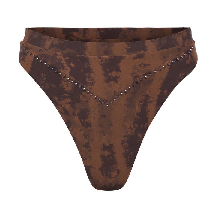 Clyde au fond du whisky pour la vente par papercut swim