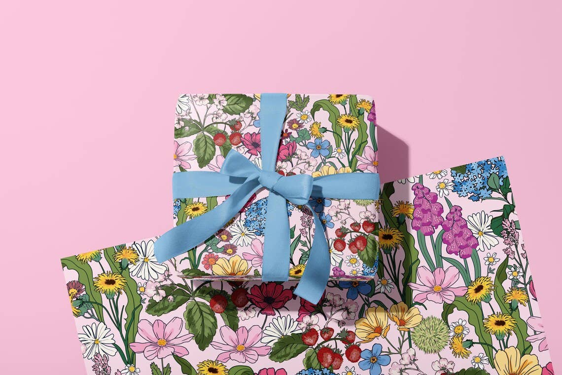 Oh So Daisy – wholesale Flat wrap – IN BLOOM WILDFLOWER GIFT WRAP SHEET1