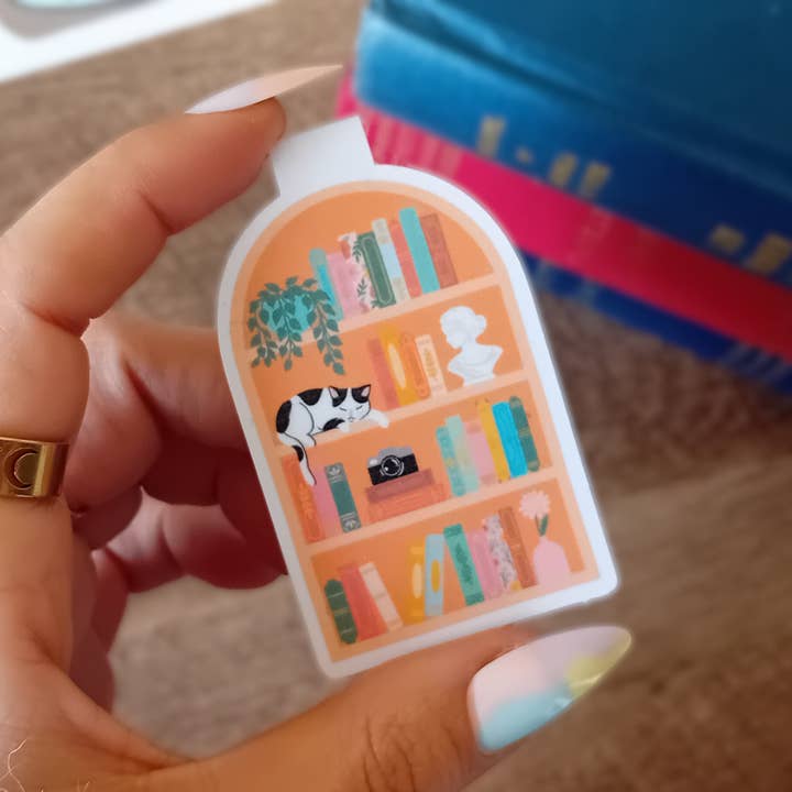 Magnetic Bookmark - Library and Cat for wholesale by La baleine qui embosse