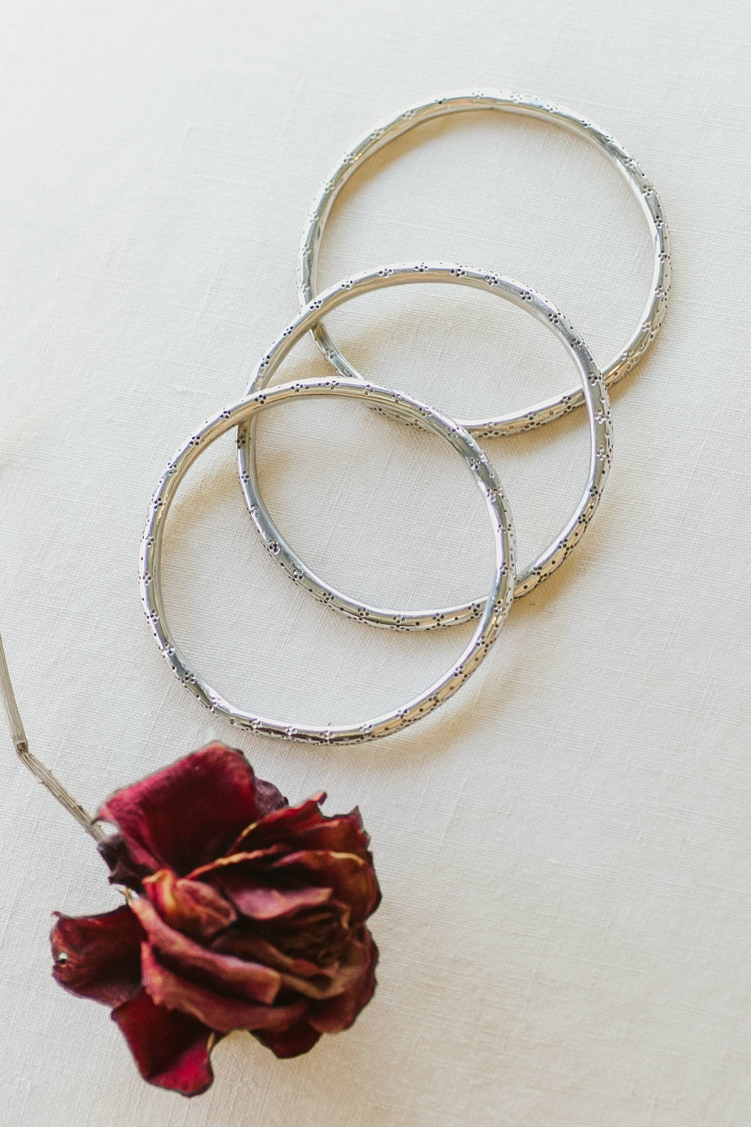 Nakila Collective - Wholesale Jewellery set - Shivani bangle set - White brass