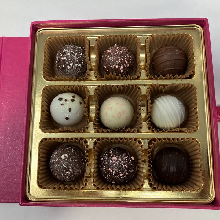 Valentines Day Truffle Box Mini Assorted (Set Of 9) for wholesale by Bear Creek Candy Kitchen