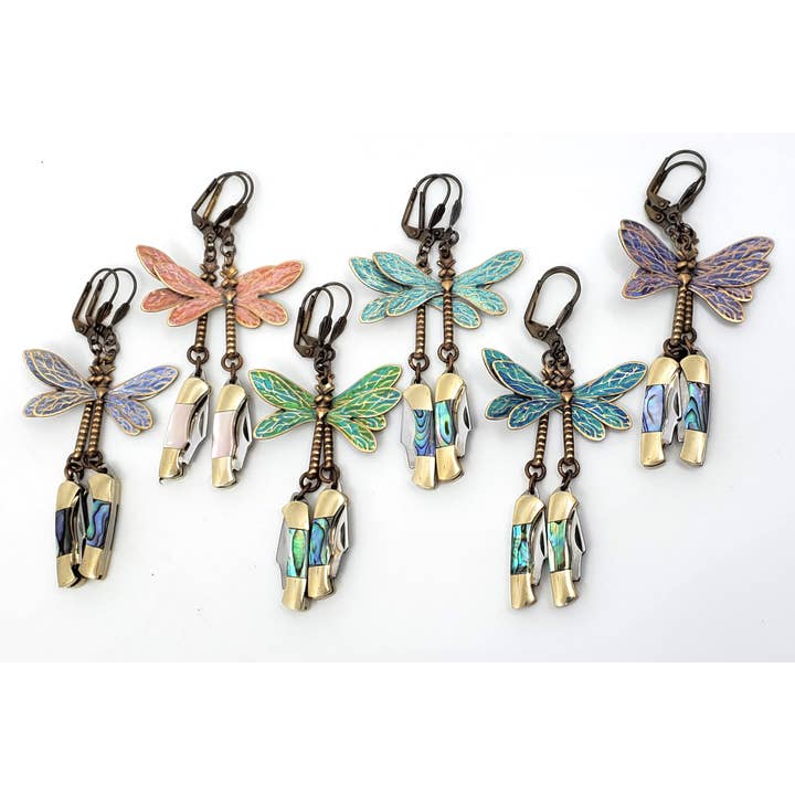 Brincos de faca libélula pendurado à mão em latão vintage por atacado de Terra Tokens