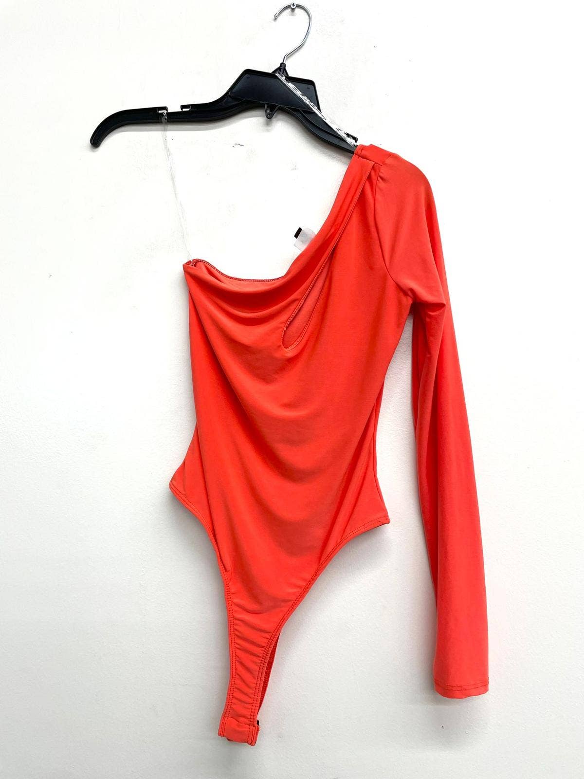 Uptown Apparel - Venta al por mayor Body - Mujer - Body con forro de tanga recortado con un solo hombro J677817