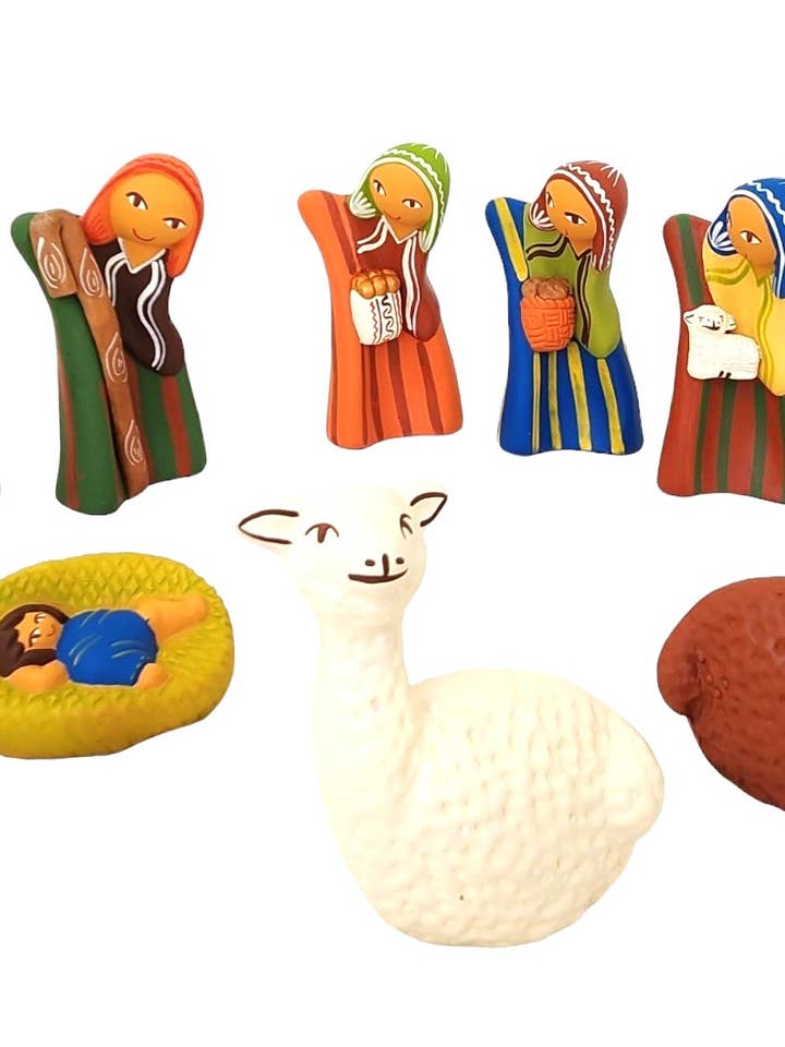 Crèche andine stylisée en céramique pour la vente par Sedona Spirit