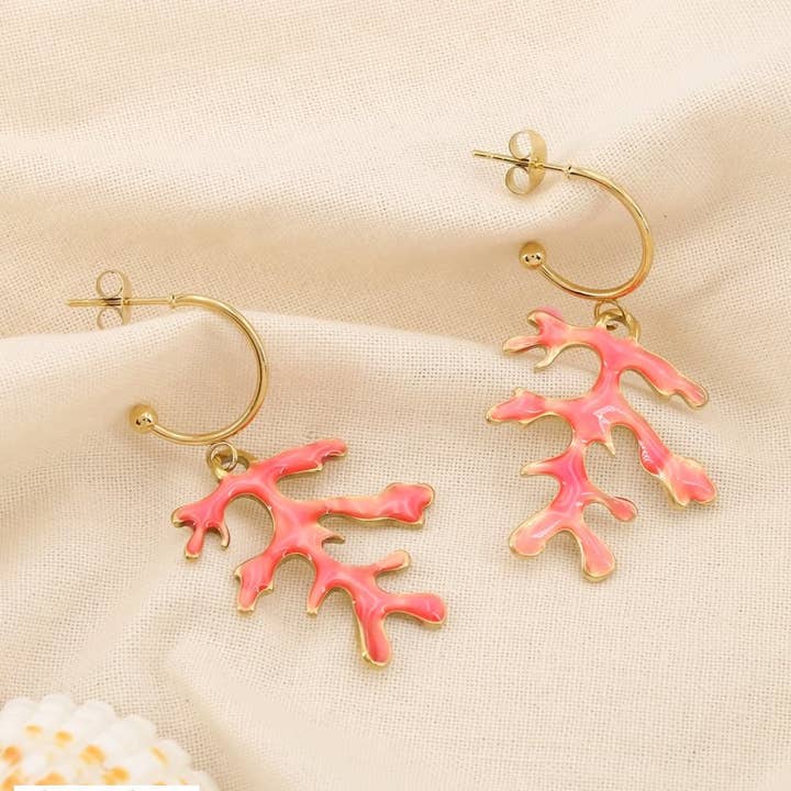 Brincos meia-argola aço esmalte coral 0325159 por atacado de Lilas de Seine
