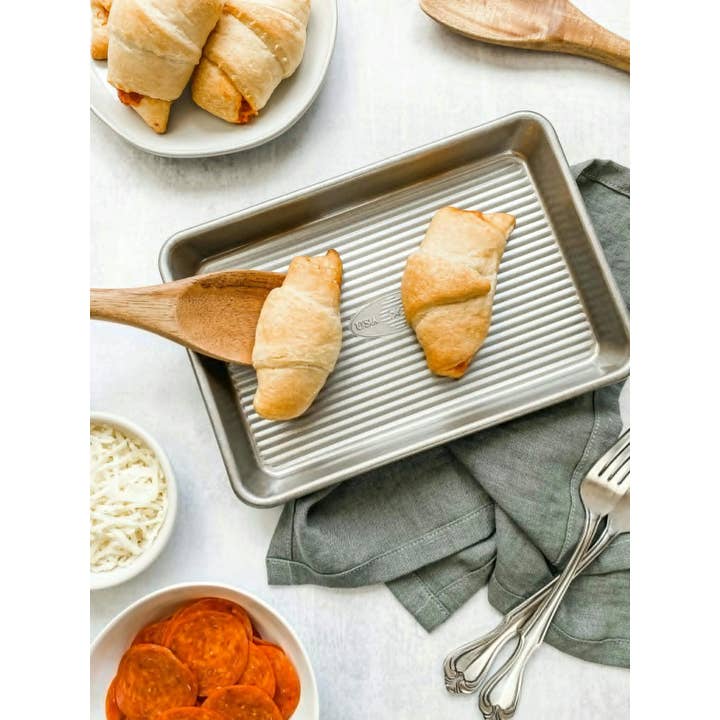 USA Pan - Wholesale Baking Sheet/Mat - Mini Sheet Pan1