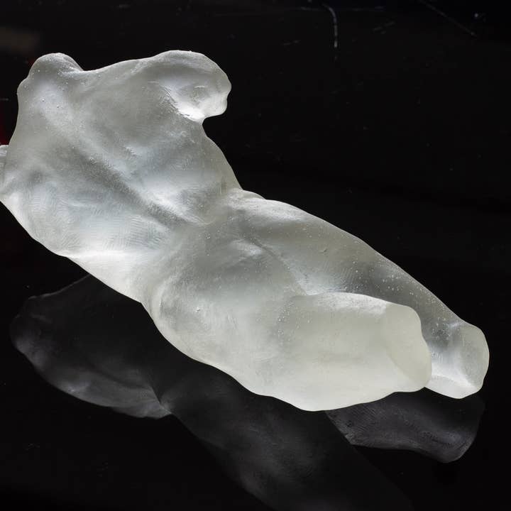 dellsculpture - Vente Sculpture - SCULPTURE DE TORSE MASCULIN - Résine Transparente3