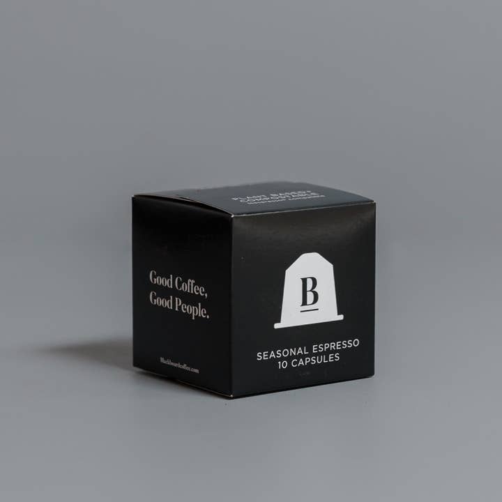 Blackboard Coffee Roasters – wholesale Kaffepoddar – Säsongsblandning Biologiskt Nedbrytbara Kaffekapslar