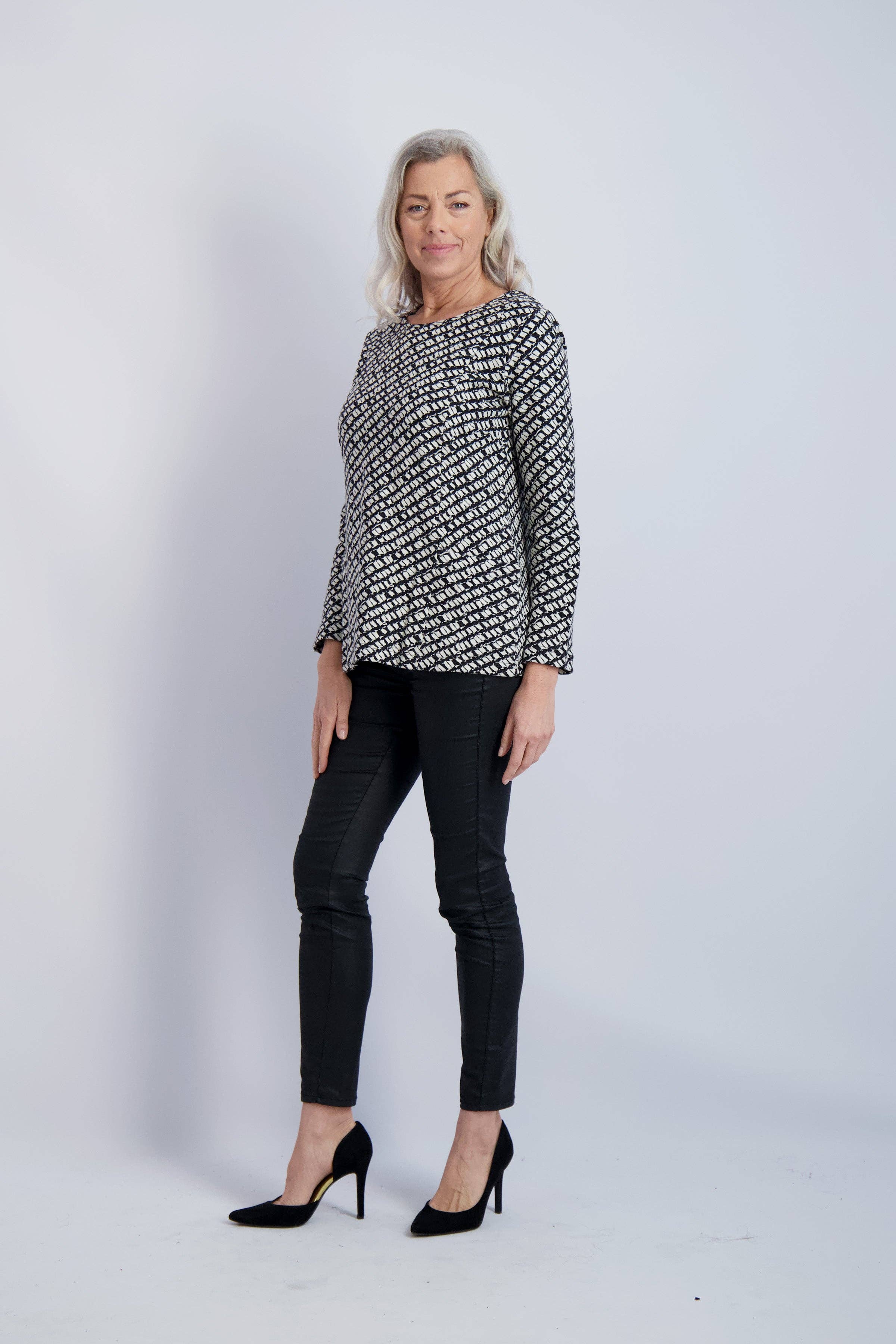 Loki Top White for wholesale on Faire2