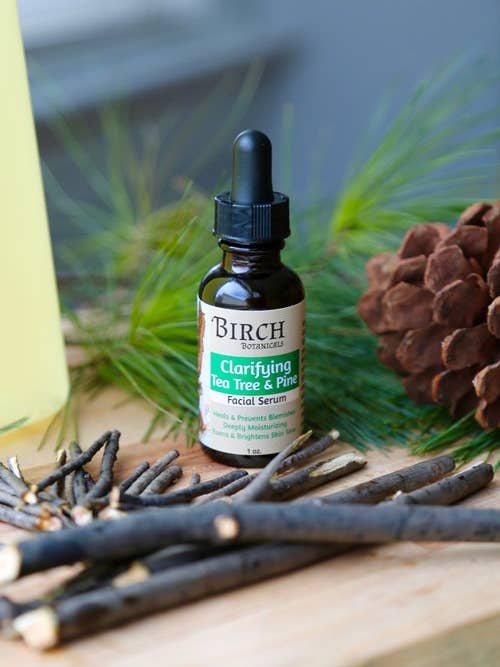 Tea Tree & Pine ansiktsserum för wholesale av Birch Botanicals