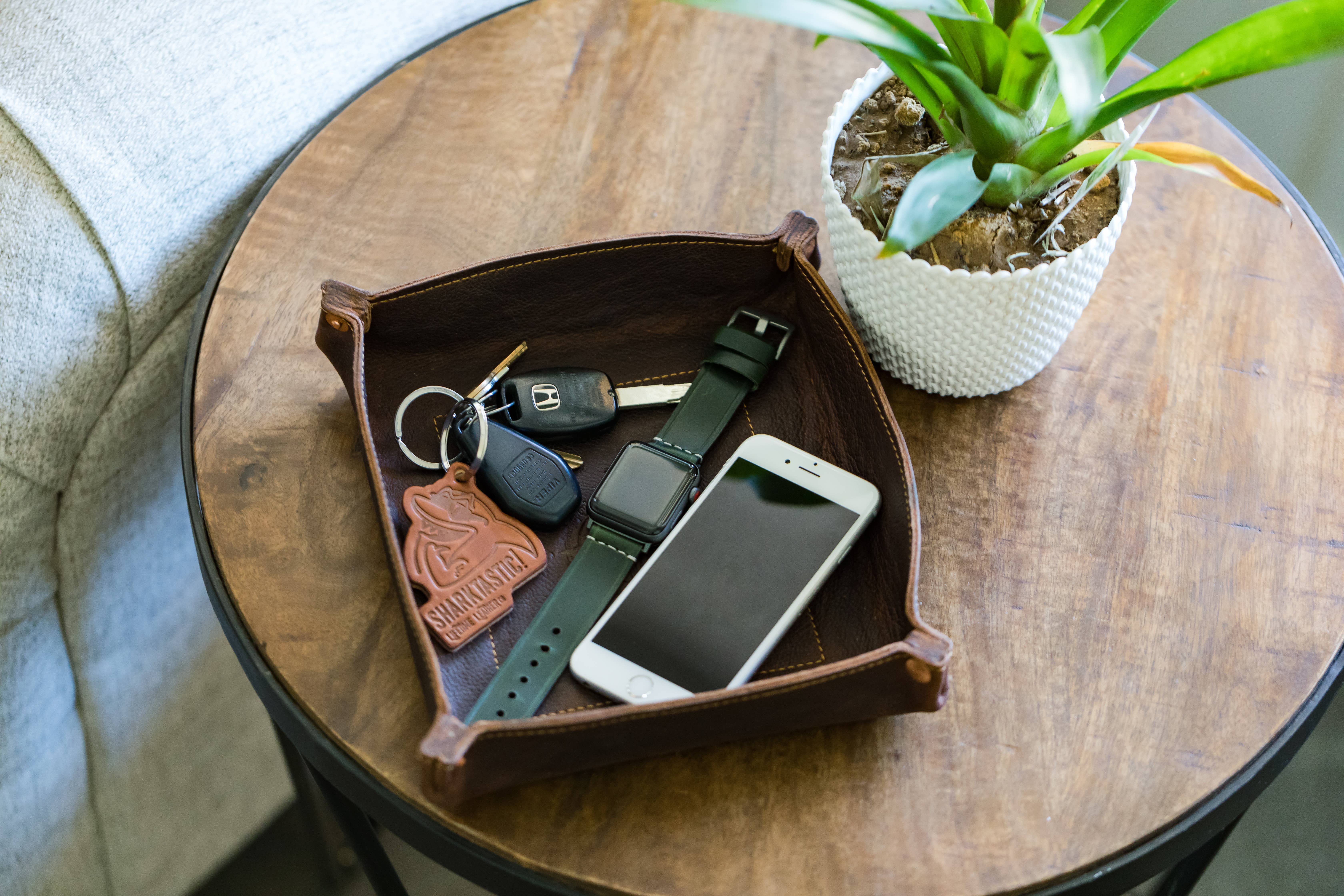 Lifetime Leather Co - Wholesale Decorative Tray - Leather Valet Tray5