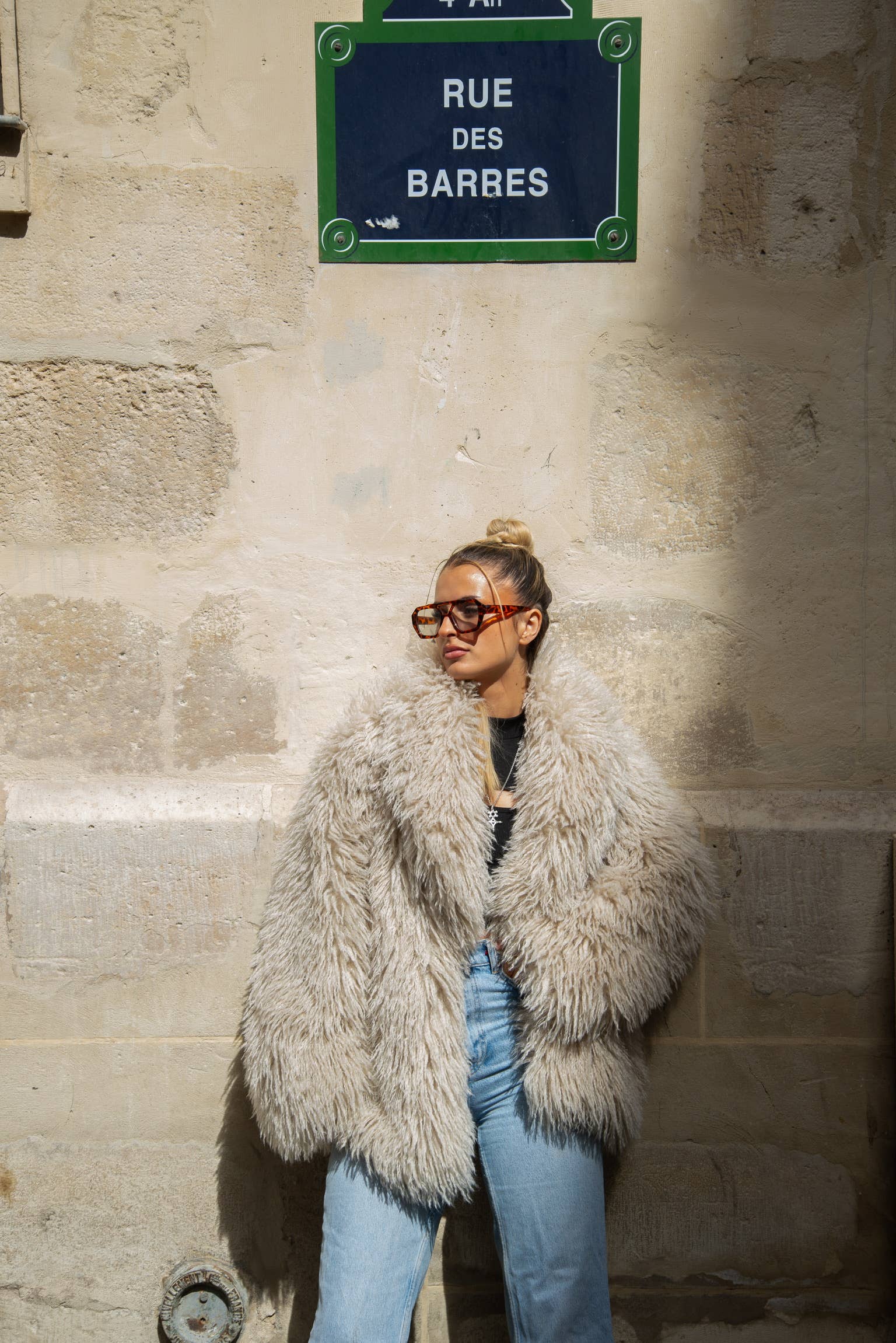 KZELL PARIS - Vente Manteau en fourrure/fausse fourrure – femme - MANTEAU COURT EN FAUSSE FOURRURE MONGOLIE1