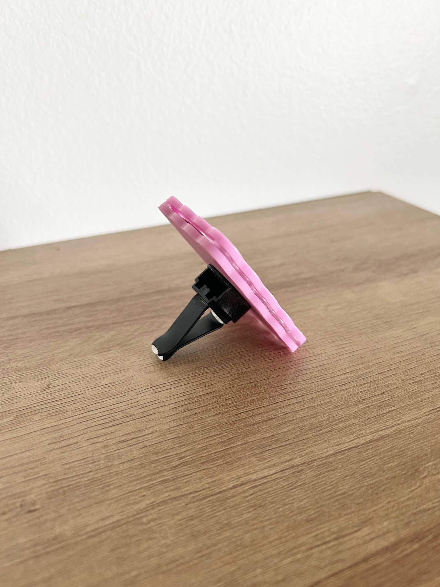 Cope and Co Custom Signs - Wholesale Picture Frame - Squiggly Car Vent Picture Frame 6