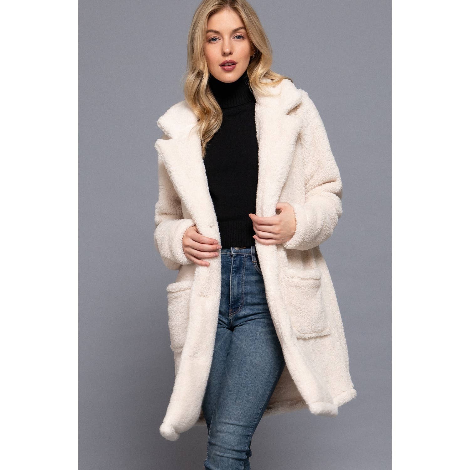 Apolline - Wholesale Coat - Women's - NOTCHED COLLAR PATCH POCKET SHERPA COAT13
