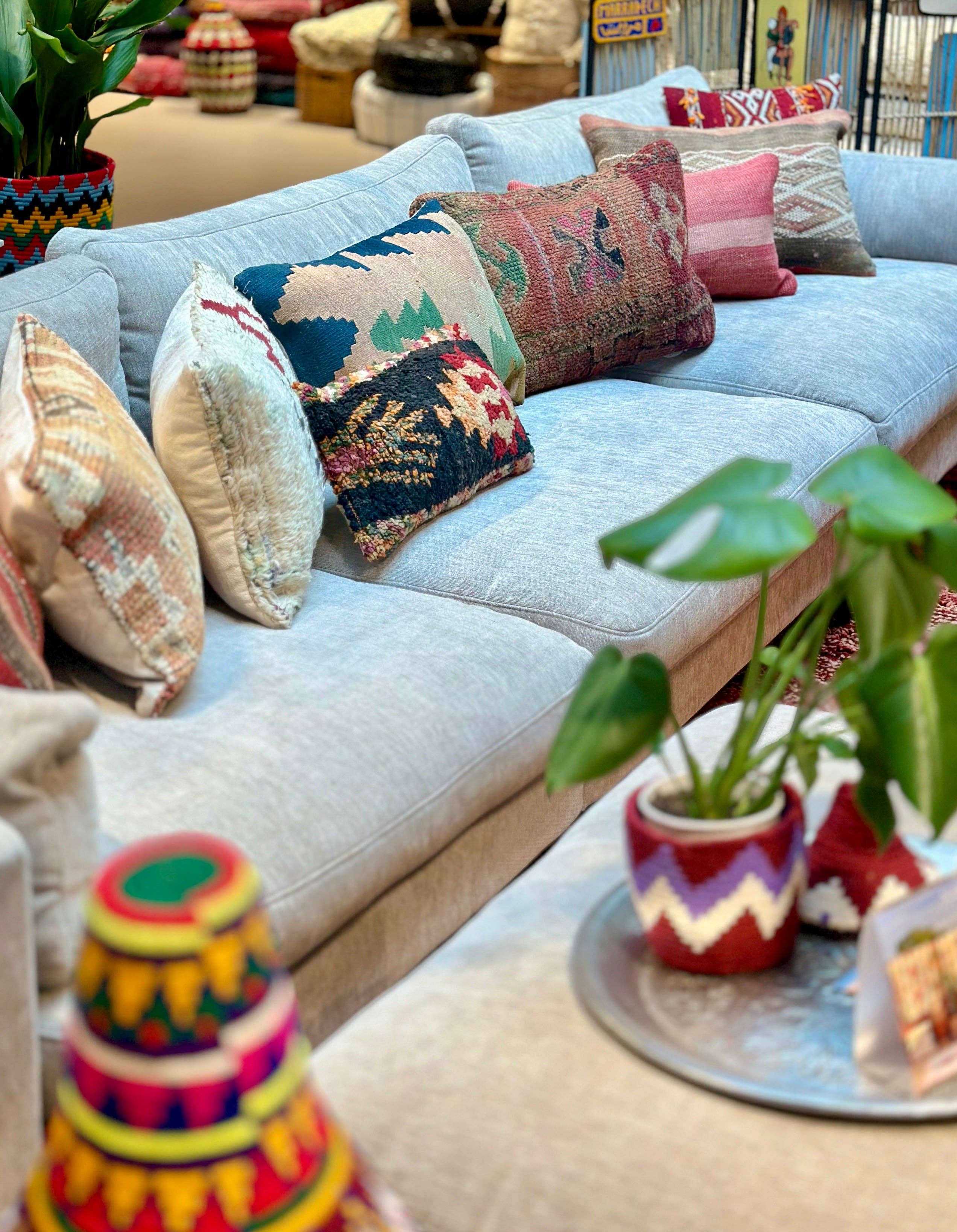 SOUK in the CITY - Wholesale Throw/Decorative Pillow - VINTAGE Upcycled Berber Cushions3