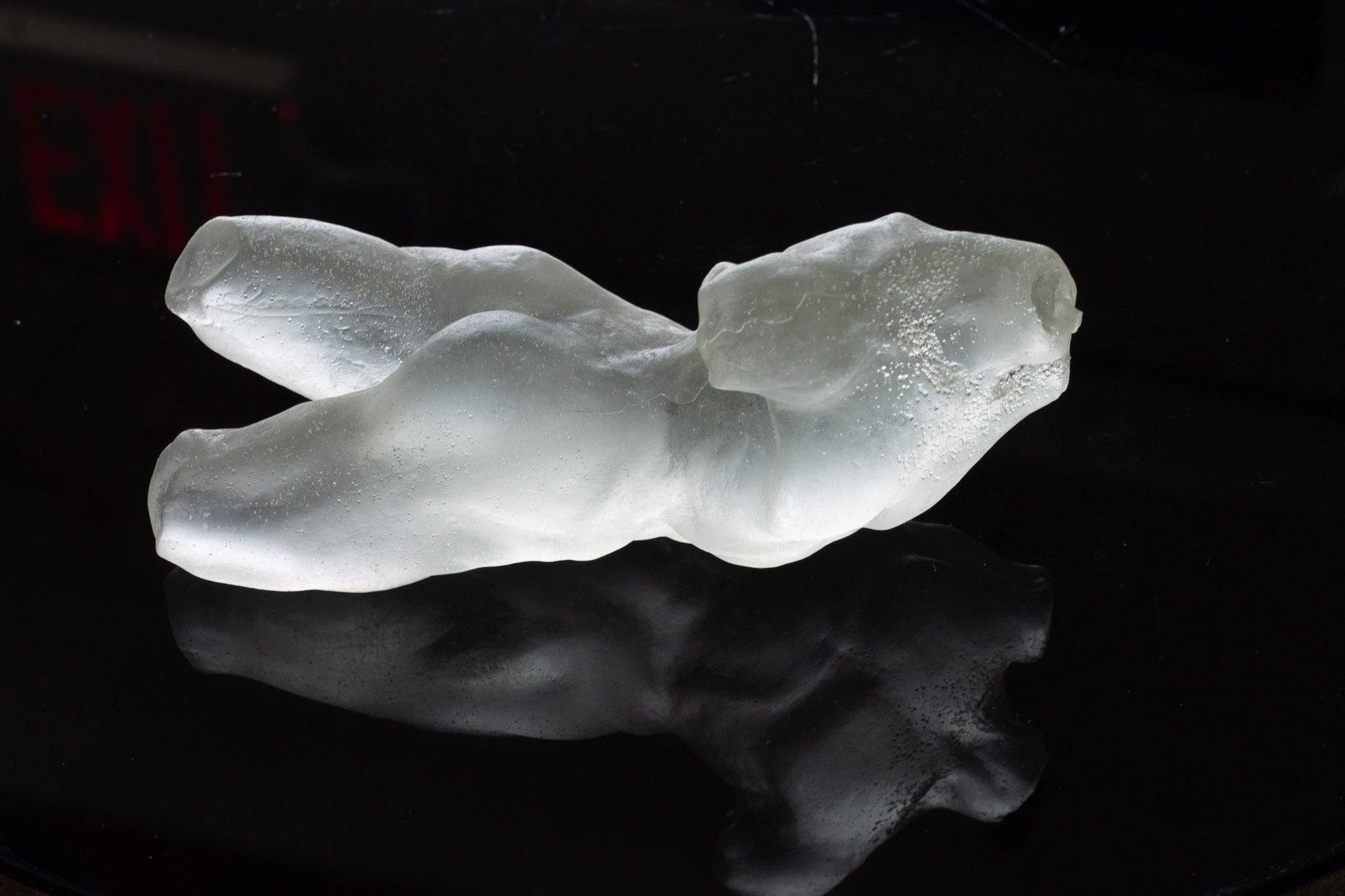 dellsculpture - Wholesale Sculpture - MALE TORSO SCULPTURE - Clear Resin1