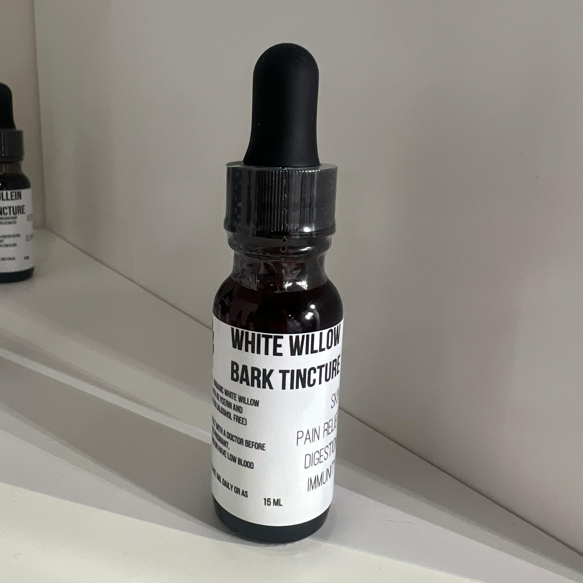 ERTH World Corp DBA Stone+Sage - Vendita all'ingrosso Tinture - Tintura biologica di corteccia di salice bianco1