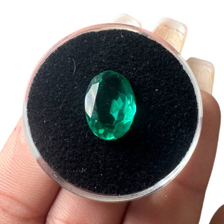 MOLDAVITE - Pierre précieuse à facettes - 100 % véritable - Taille L pour la vente par Celestial Avenue
