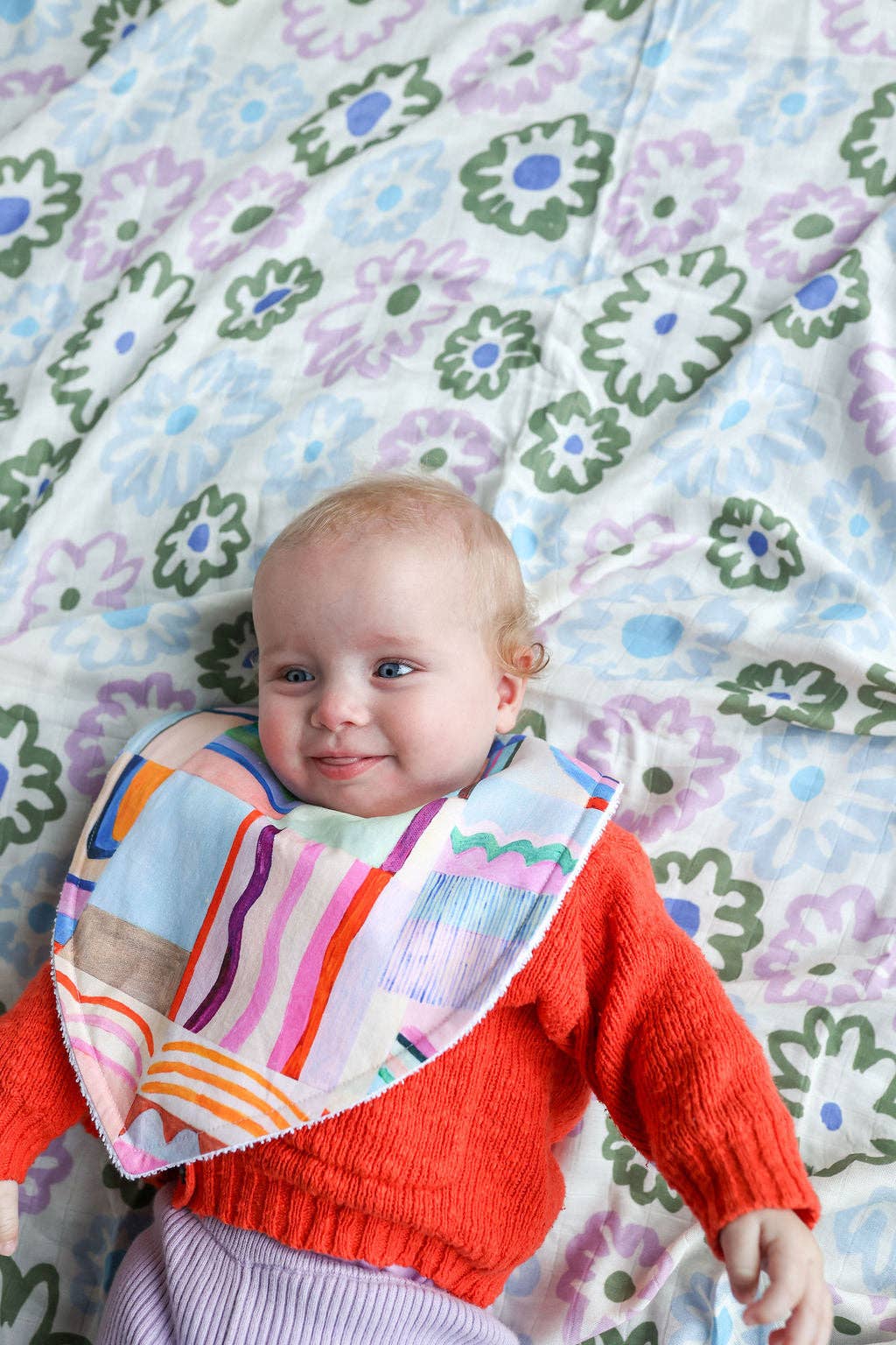 Tilda & Moo - Wholesale Swaddle - Baby - Big Flower Heart | Swaddle4