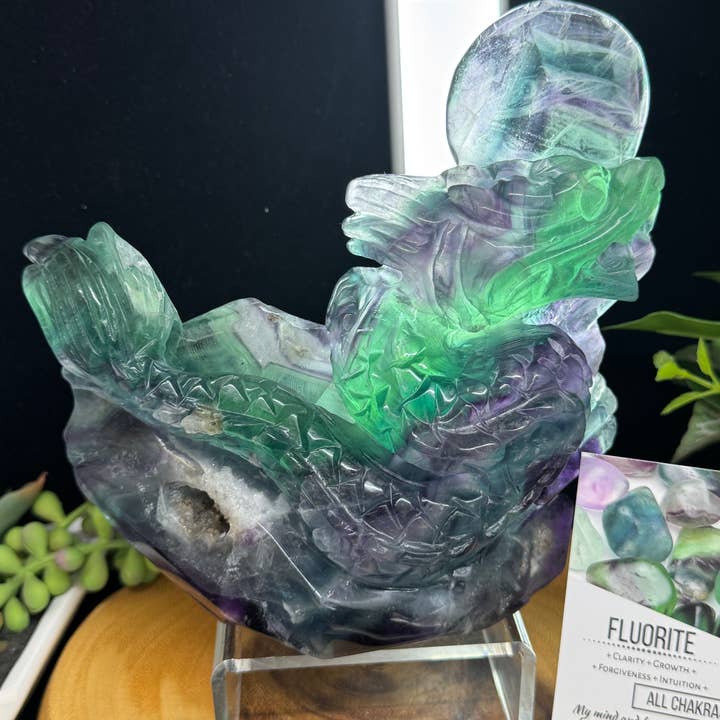 UV reactive fluorite dragon statement piece G213 for wholesale by The 7 Directions