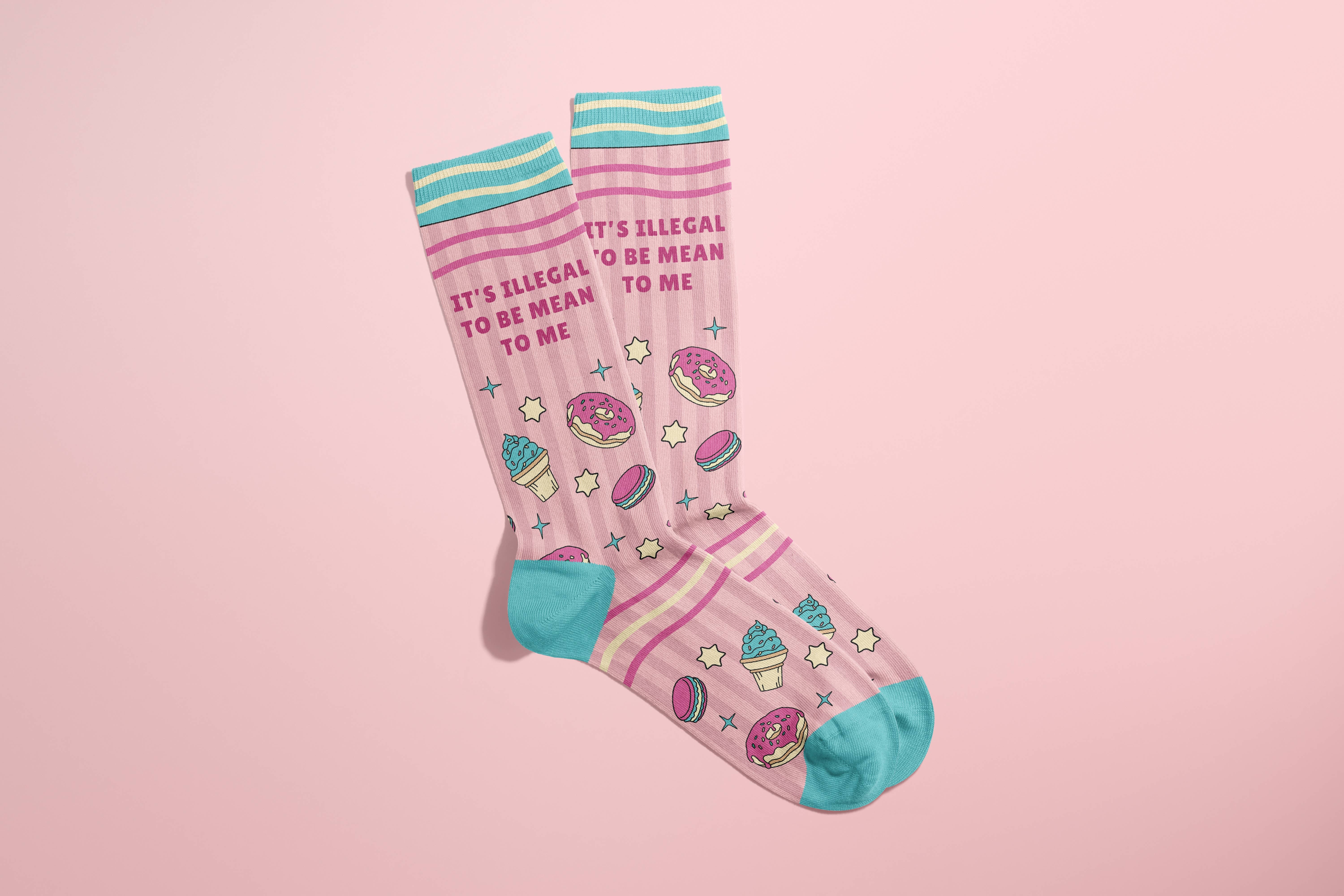 FUN CLUB - Vendita all'ingrosso Calzini - Donna - Calzini "È illegale essere cattivi con me" (divertente, riempitivo per calze)1