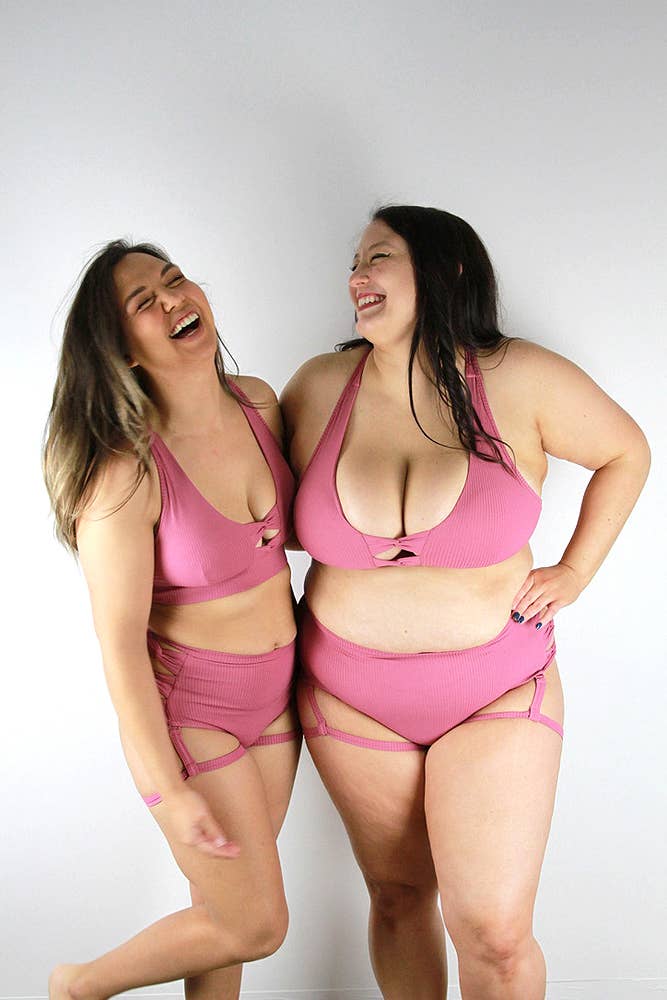 Sasha Sports Bra - Dusty Pink  for wholesale on Faire2