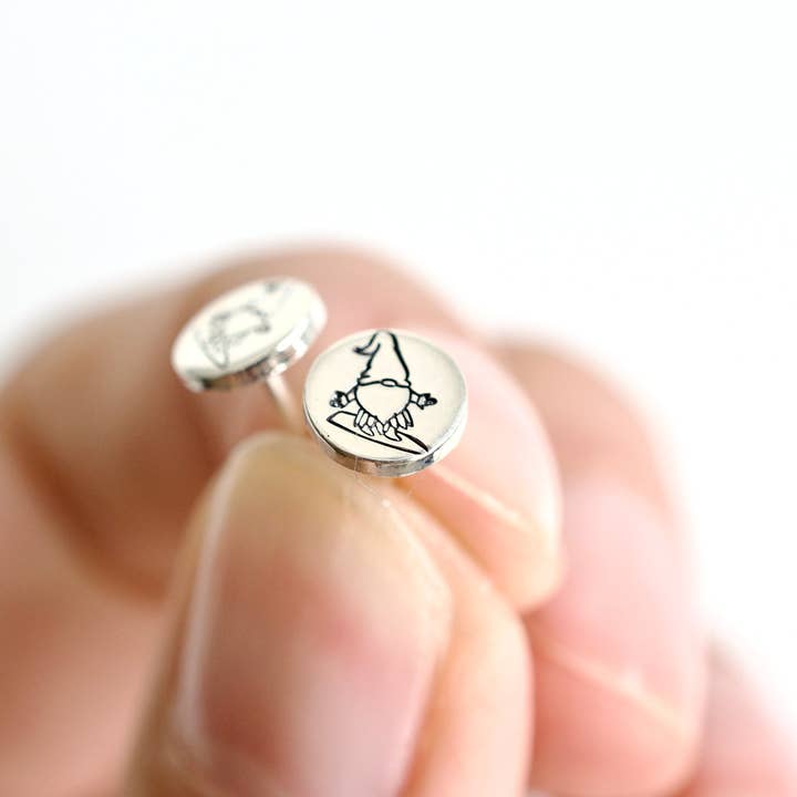 Surfing Gnome-Ohrringe für den Großhandel von Tesoro Jewelry