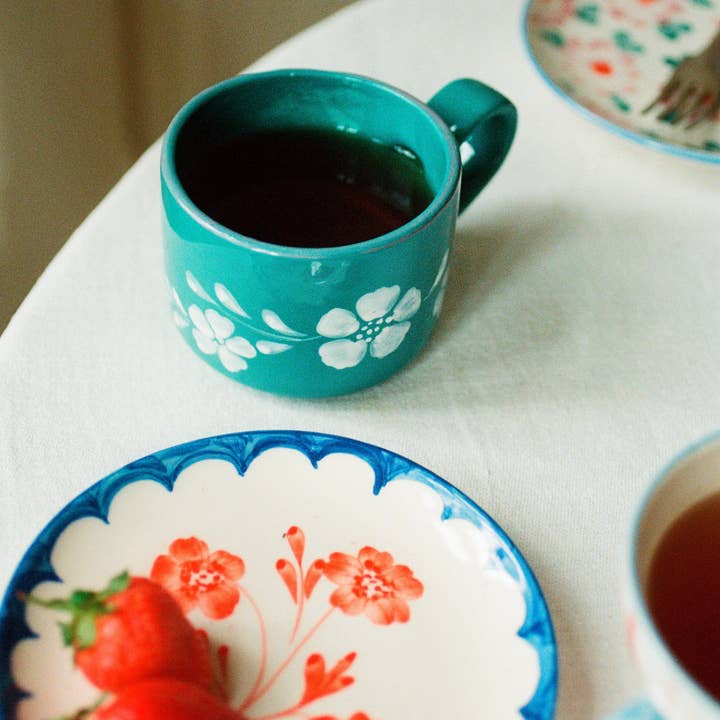 RicebyRice - Wholesale Dinner Plate - Ceramic Cake Plate with Hand Painted Vintage Flower