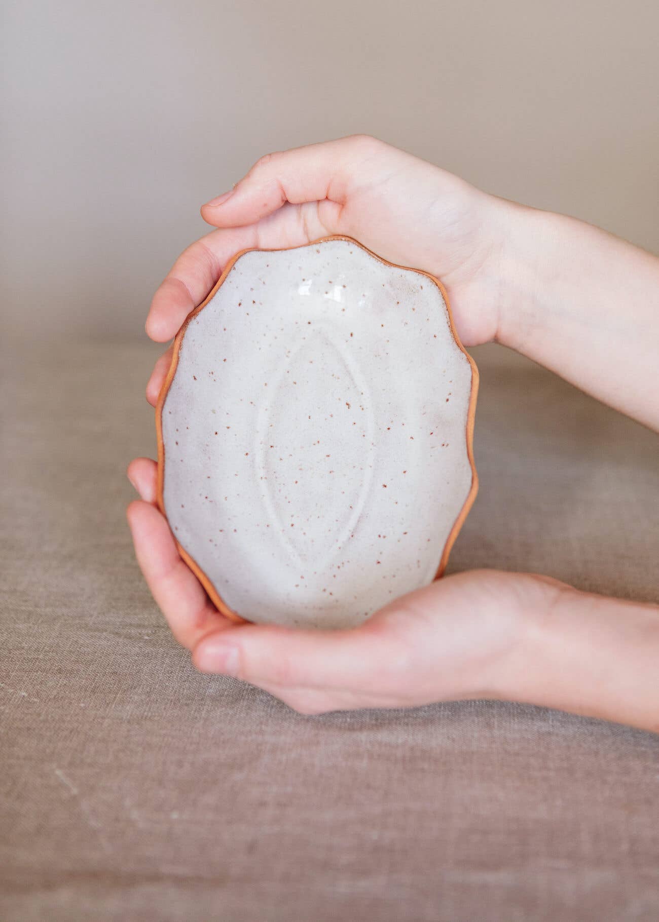 Ohyoko ceramics - Wholesale Serving Tray - Handcrafted stoneware trays for breakfast and snacks3