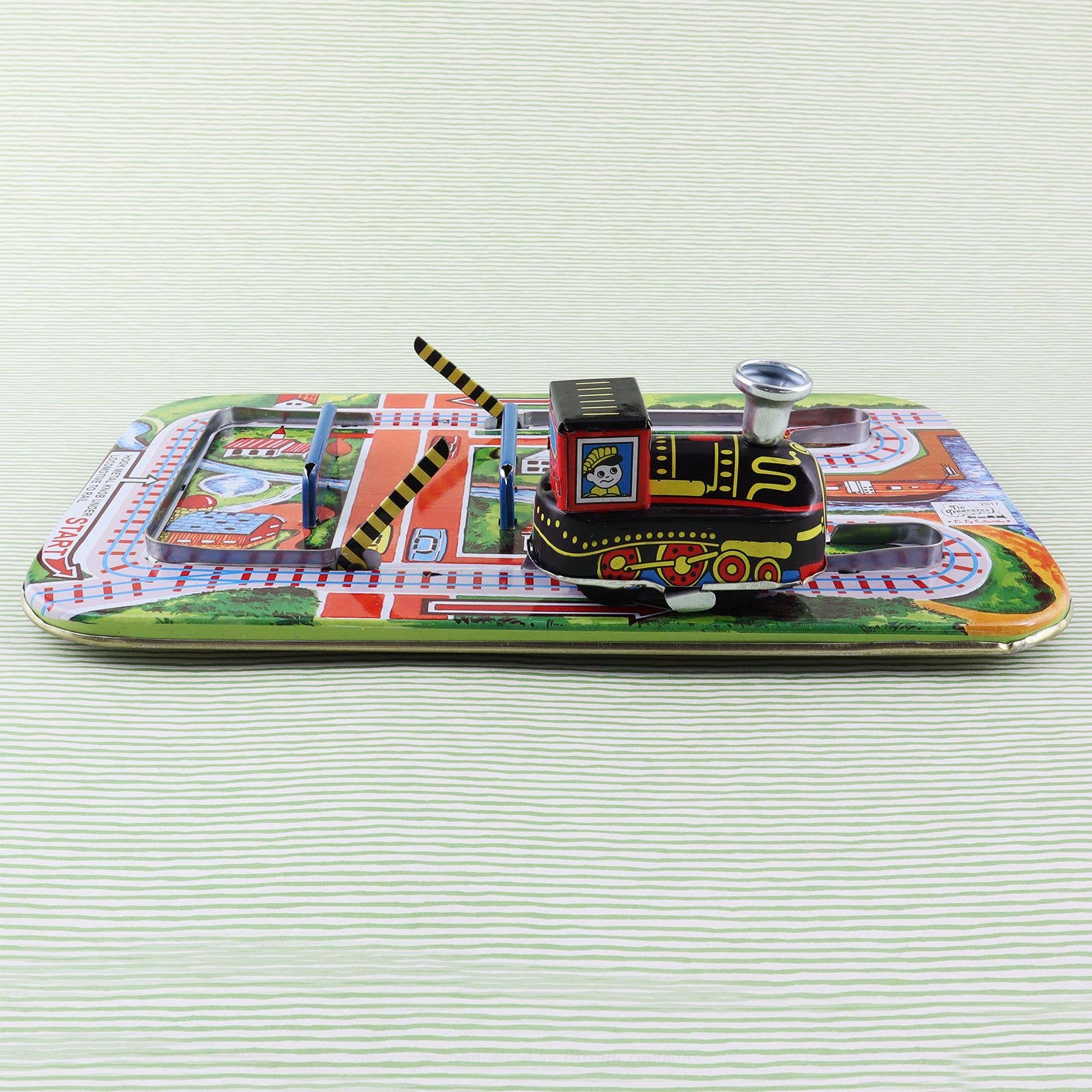 Tribal Trade GmbH - Wholesale Toy Set - Kids - Cross Road Train Tin Toy Play without Tin Cars5