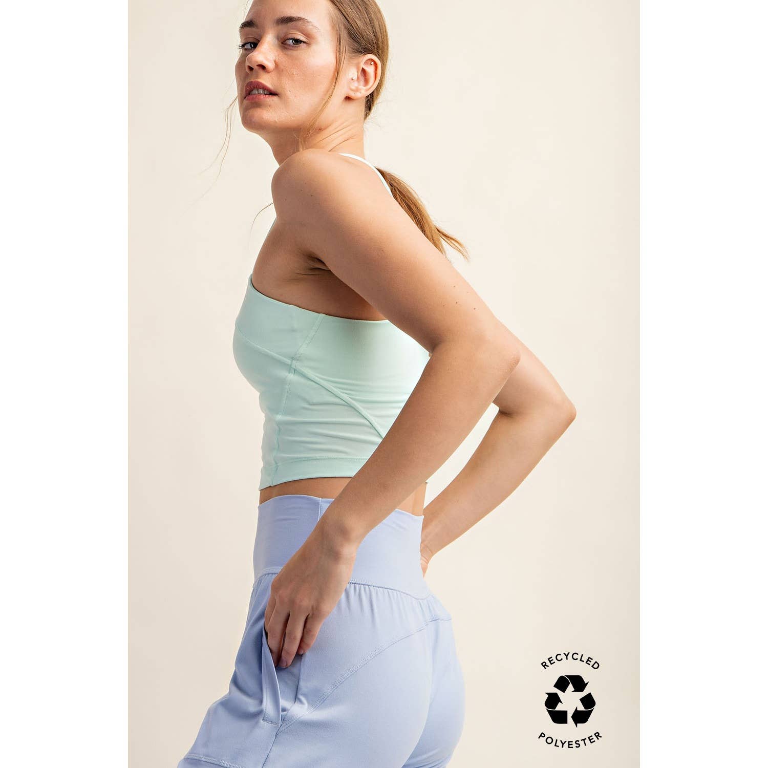 Rae Mode - Vente Haut de sport – femme - HAUT COURT À BRETELLES SANS MANCHES BUTTER20