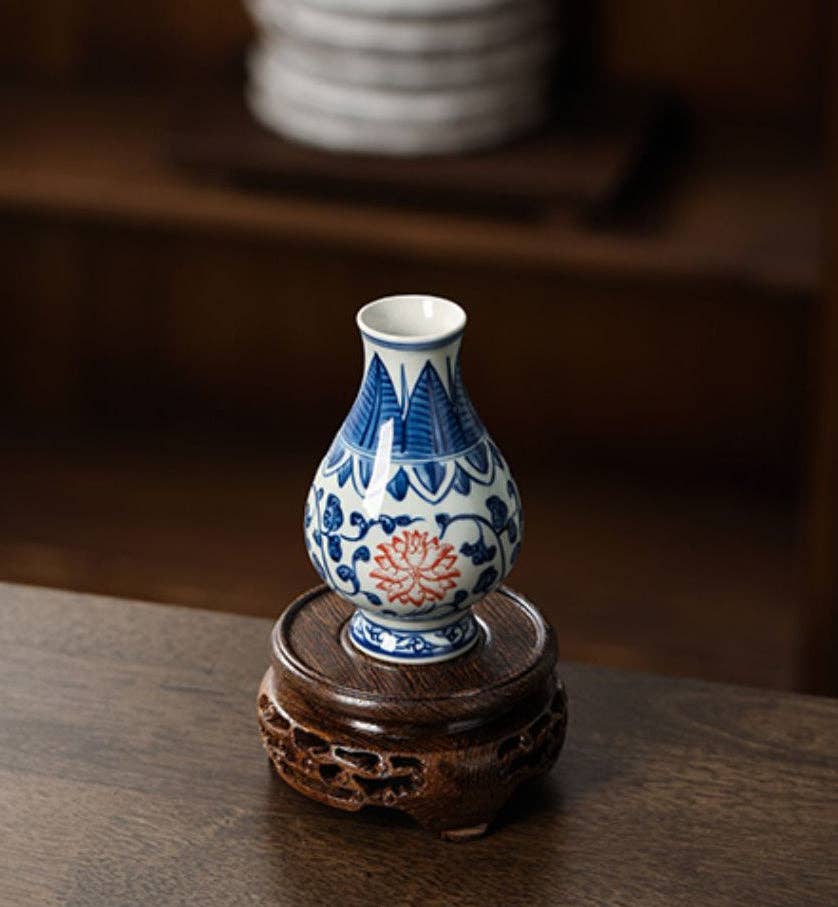 Gohobi （We cover U.S. import duties） - Wholesale Vase - Gohobi Hand-painted Blue and White Porcelain Vase (Red Flowers)26