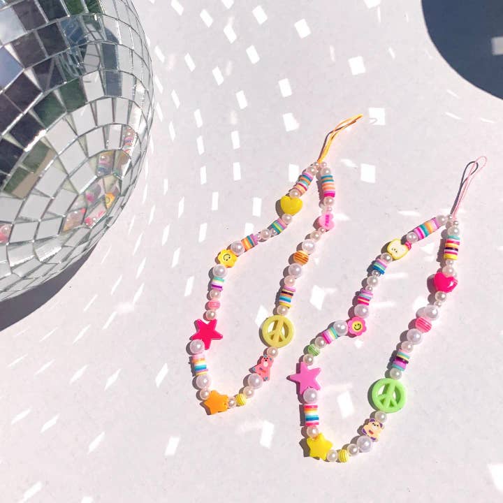 Breloque de téléphone ou de sac perlée - Ciel de barbe à papa pour la vente par Sunny Inside