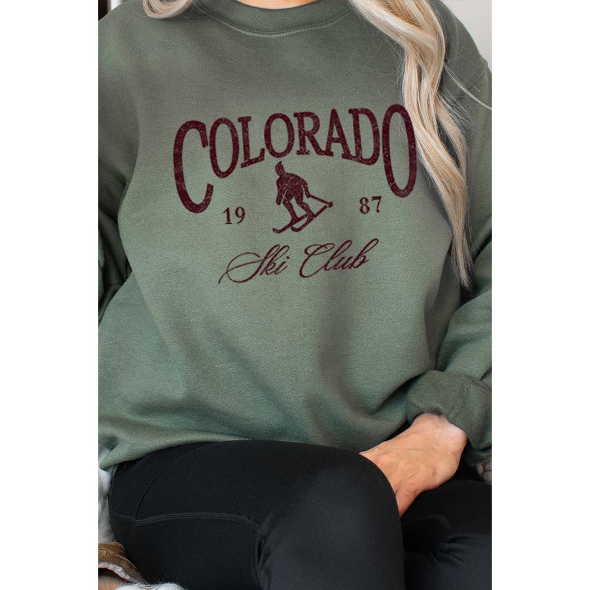Illustrated Society - Wholesale Graphic Sweatshirt - Women's - COLORADO SKI CLUB VINTAGE GRAPHIC SWEATSHIRTS3