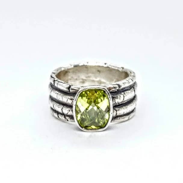 Bohemien Ring, recyceltes Silber, Peridot für den Großhandel von ArtBi Design