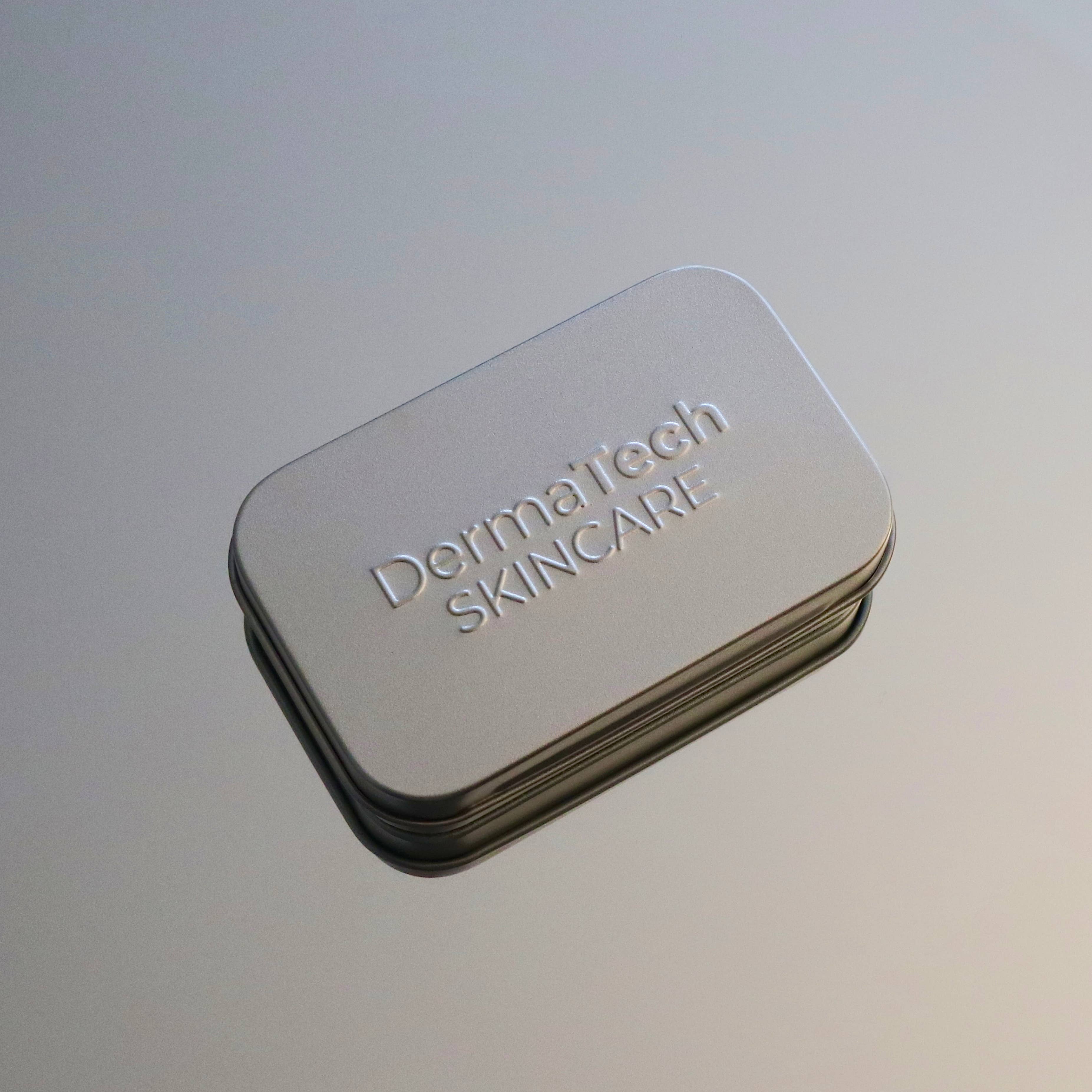 DermaTech Skincare - Wholesale Eye Treatment Mask - Shimmery Gold Reusable Under Eye Patches1