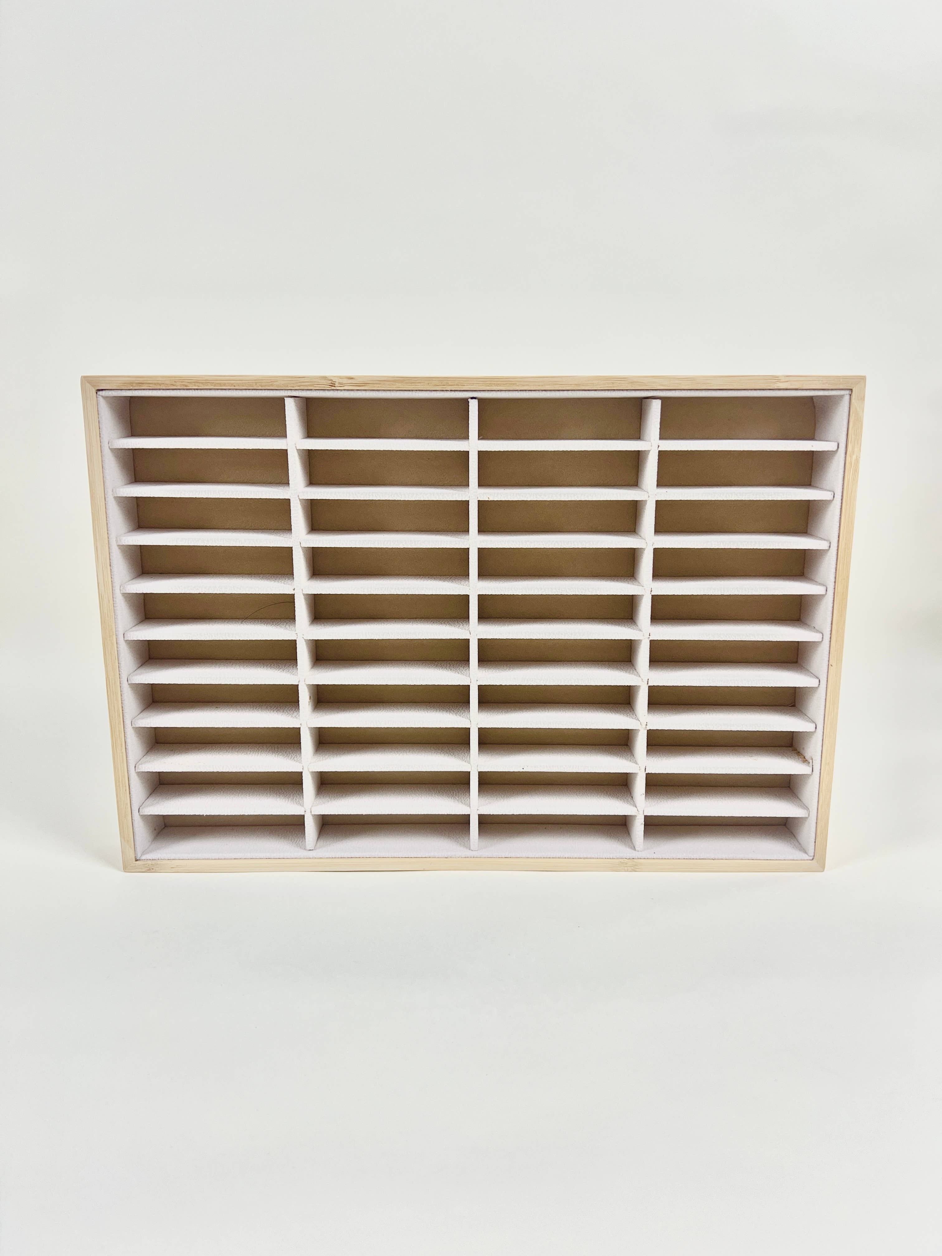 COSMOS – Engroshandel Smykkestativ og -display – Armbåndsdisplay med 50 rum præsentation3