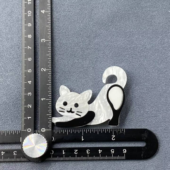 Mio Queena - Wholesale Brooch - Cat Acrylic Brooch