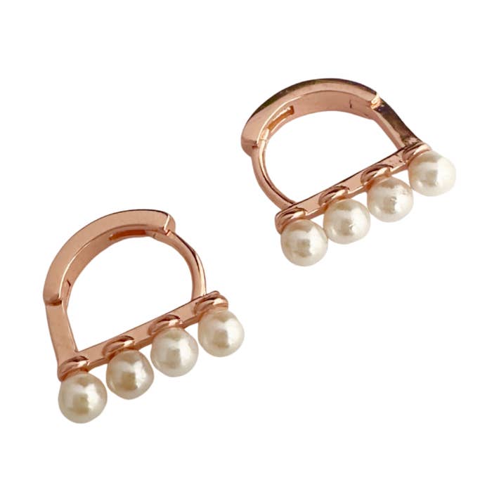 Maeve Pearl Hoops for engroshandel hos Blush & Co
