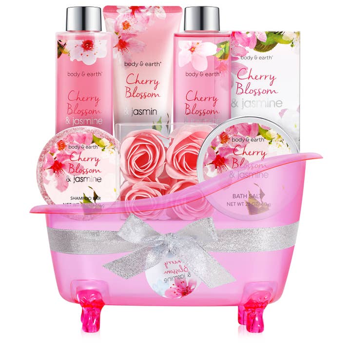 Body & Earth - Wholesale Set met bad- en lichaamsproducten - Body & Earth Giftset Roze badkuip - Cherry Blossom & Jasmine