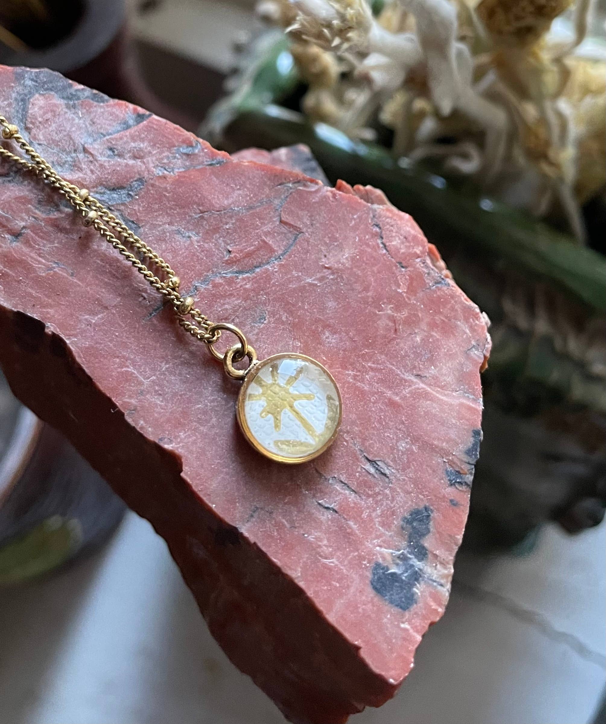 joeyfivecents - Wholesale Pendant/charm necklace - Tiny gold pendant flower necklace - whimsical, garden inspo6